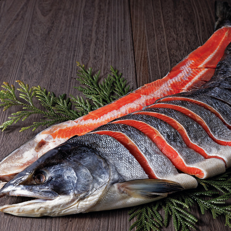 伝統の製法で鮭本来の美味しさを 熟成新巻鮭 佐藤水産のお取り寄せ通信販売 北海道の鮭 海産物グルメギフト通販