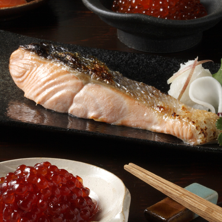 北海道産の定置時鮭 甘塩 脂がのった ときしらず は食通をも唸らせます 佐藤水産のお取り寄せ通信販売 北海道の鮭 海産物グルメギフト通販 北海道産の定置時鮭 甘塩 脂がのった ときしらず は食通をも唸らせます 佐藤水産のお取り寄せ通信販売 北海道の鮭 海産物グルメギフト通販